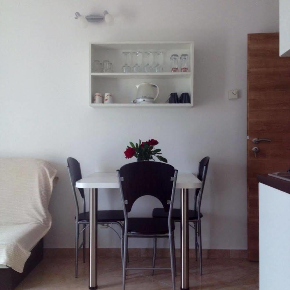 Apartments Bandalo Podstrana Eksteriør billede